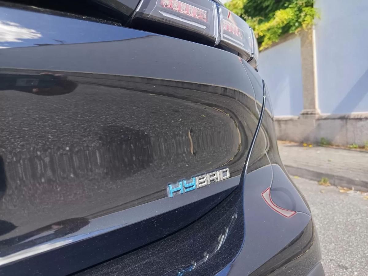 peugeot-308-2023-hibrido-1598cc