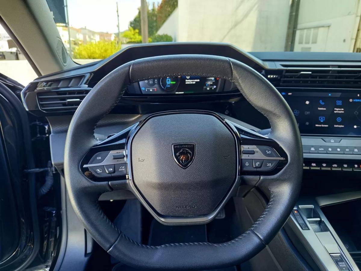 peugeot-308-2023-hibrido-1598cc