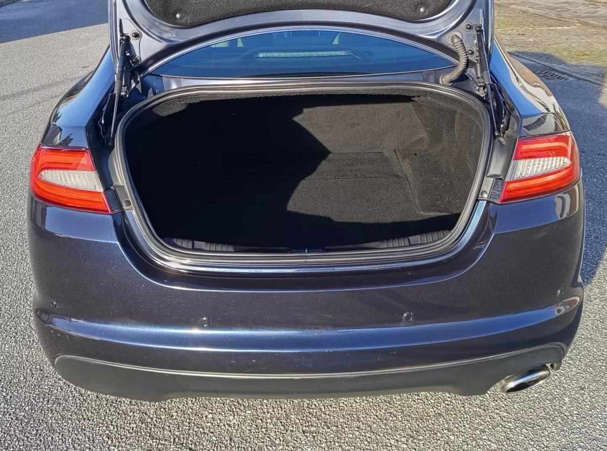 jaguar-xf-2014-diesel-2179cc