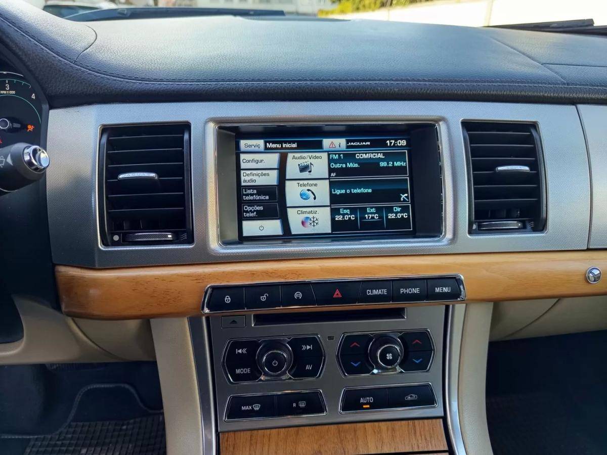 jaguar-xf-2014-diesel-2179cc