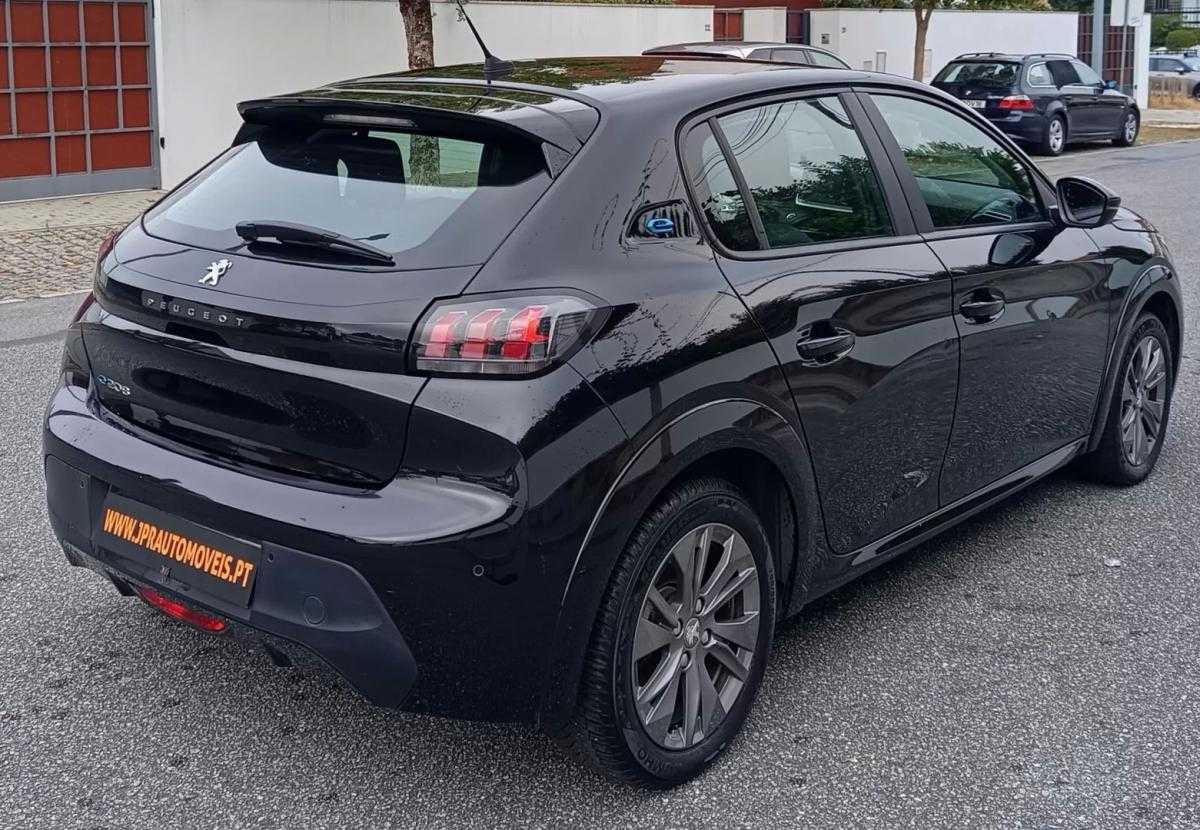peugeot-e-208-2023-eletrico-0cc