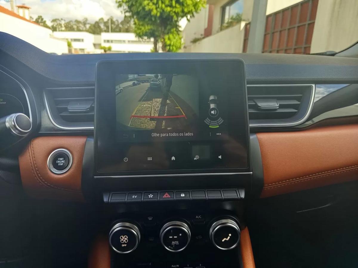renault-captur-2021-hibrido-1598cc