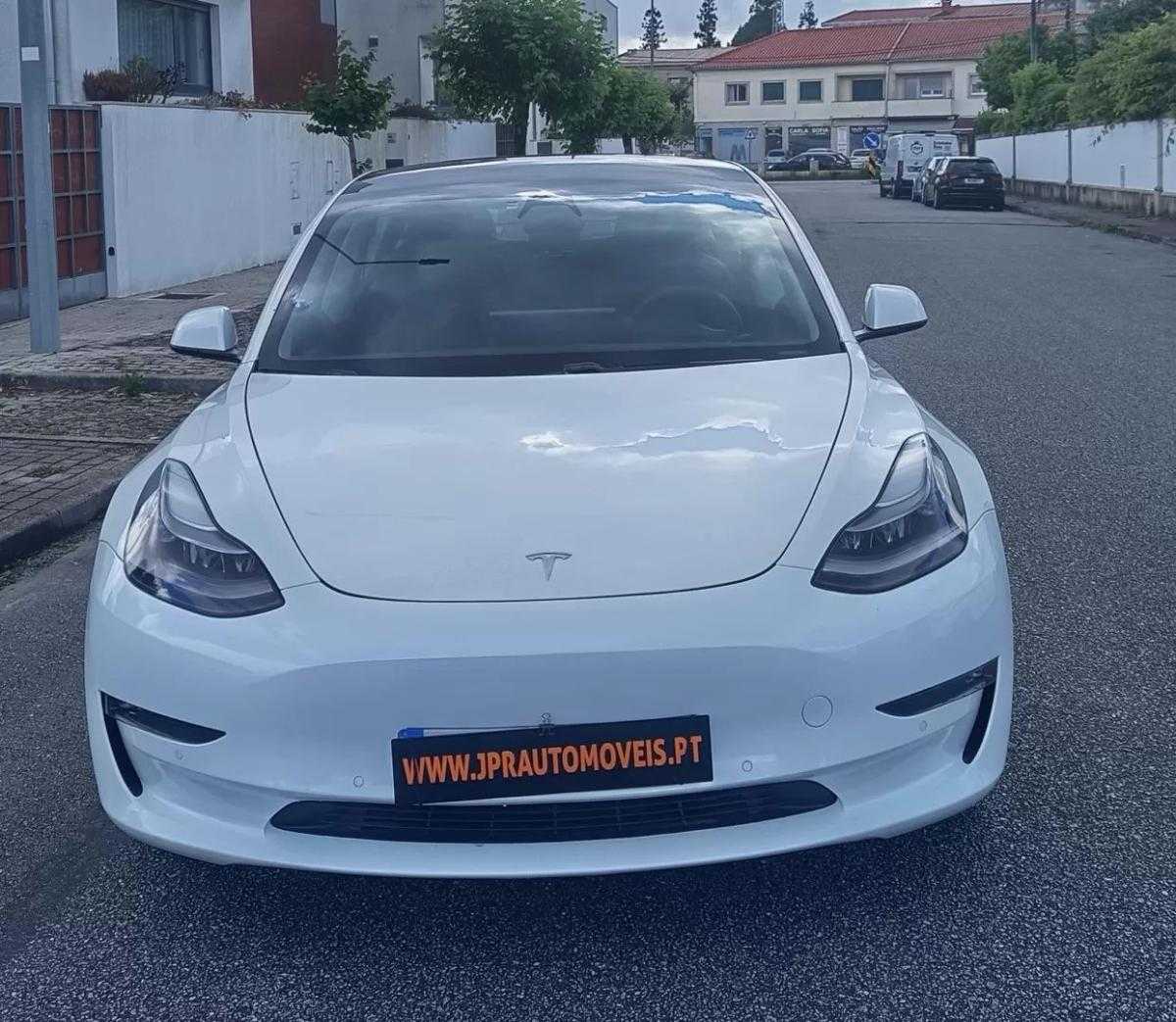 tesla-model-3-2021-eletrico-200cc