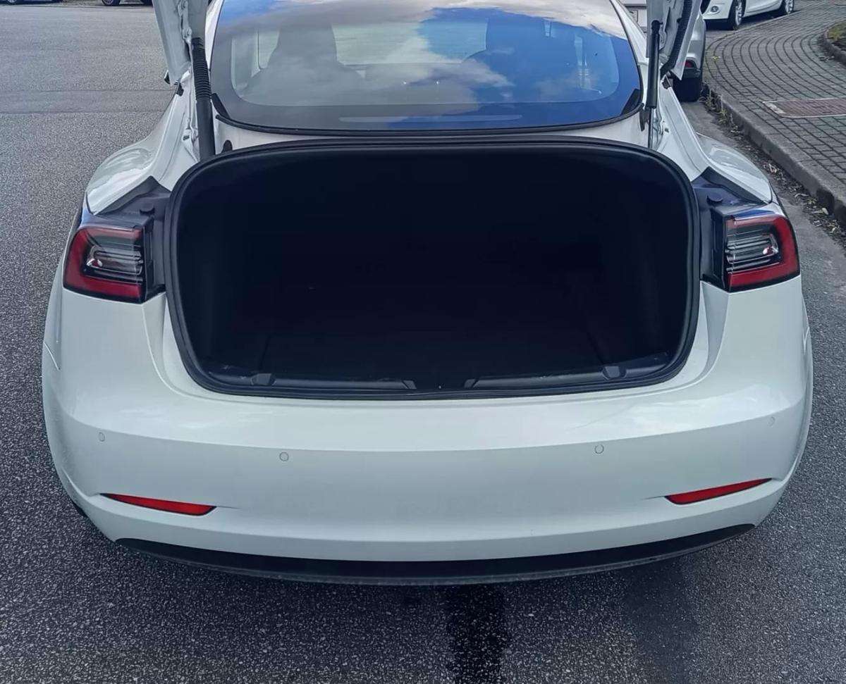 tesla-model-3-2021-eletrico-200cc