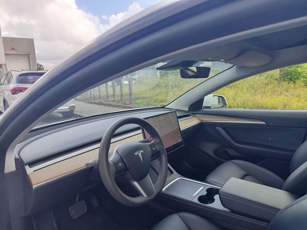 tesla-model-3-2021-eletrico-200cc