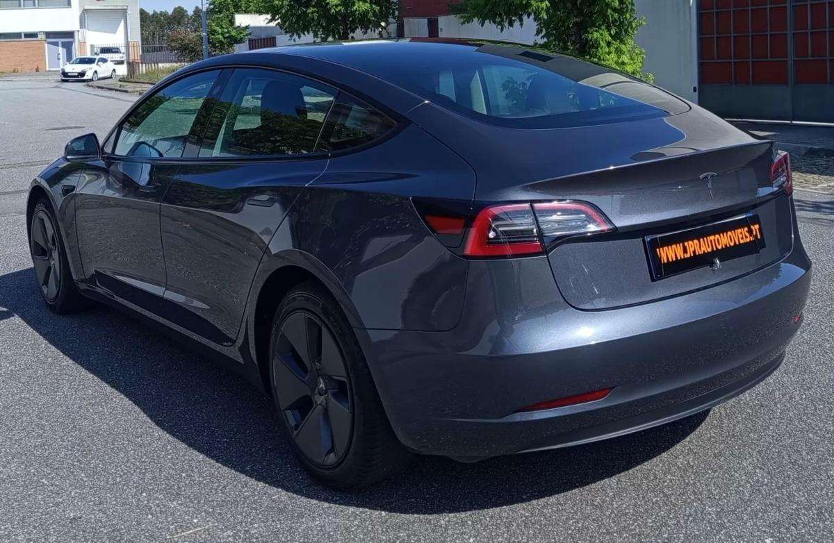 tesla-model-3-2022-eletrico-200cc