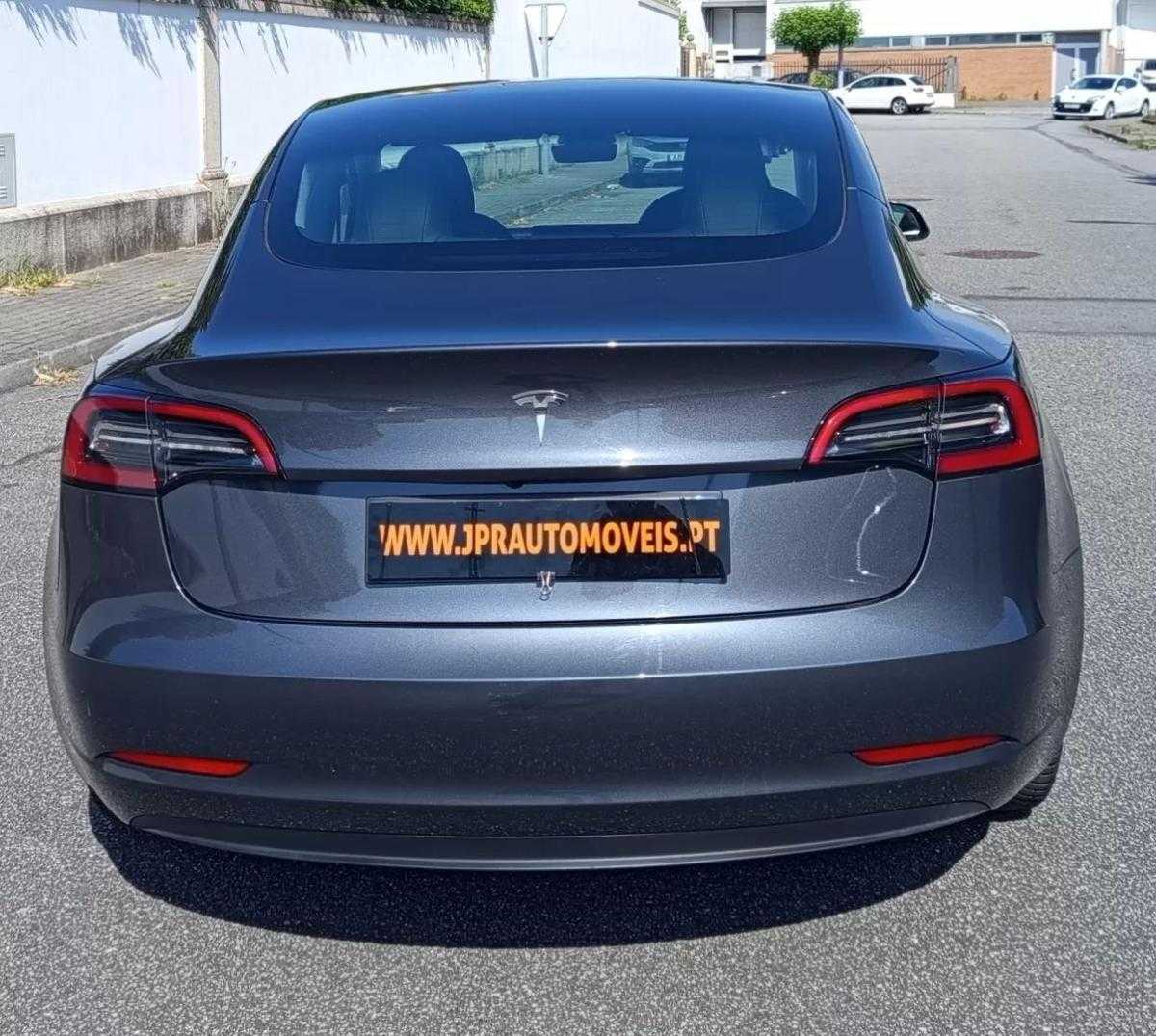 tesla-model-3-2022-eletrico-200cc