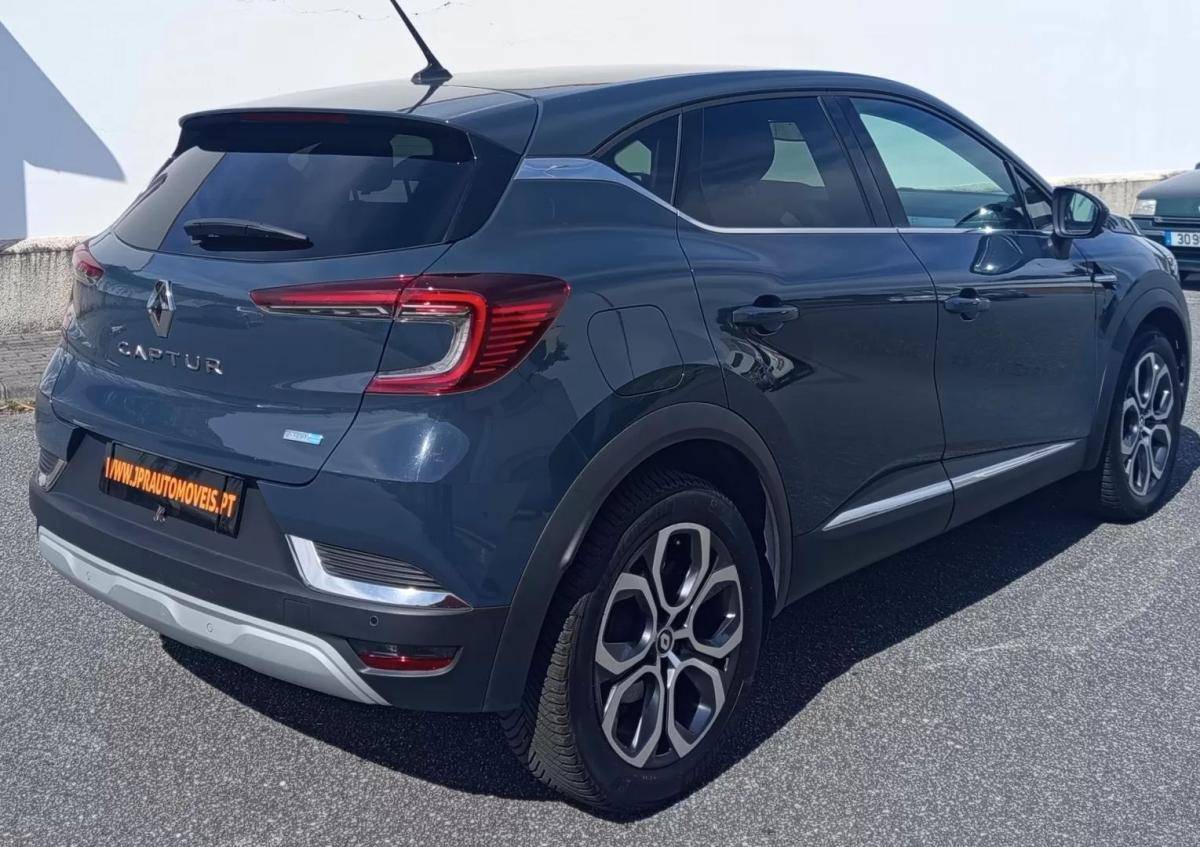 renault-captur-2022-hibrido-1598cc