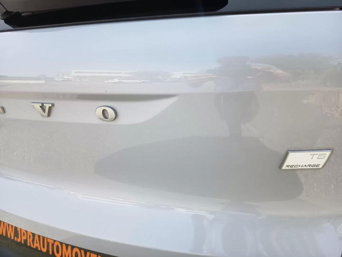 volvo-xc40-2020-hibrido-1477cc