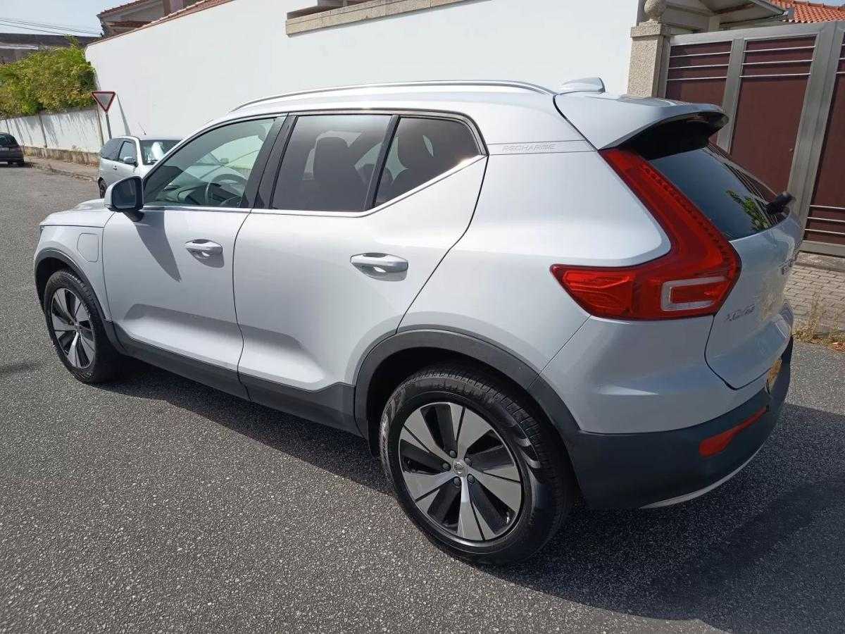 volvo-xc40-2020-hibrido-1477cc