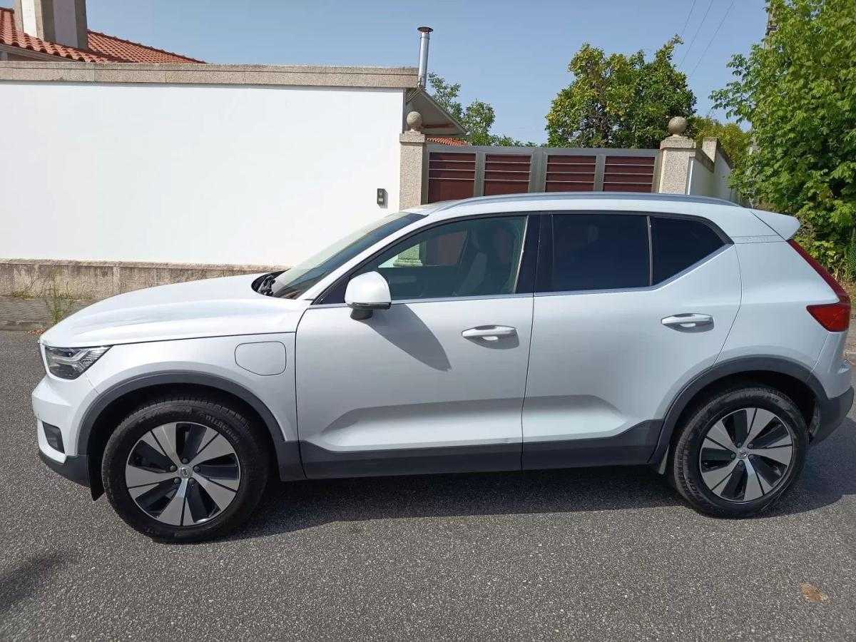 volvo-xc40-2020-hibrido-1477cc