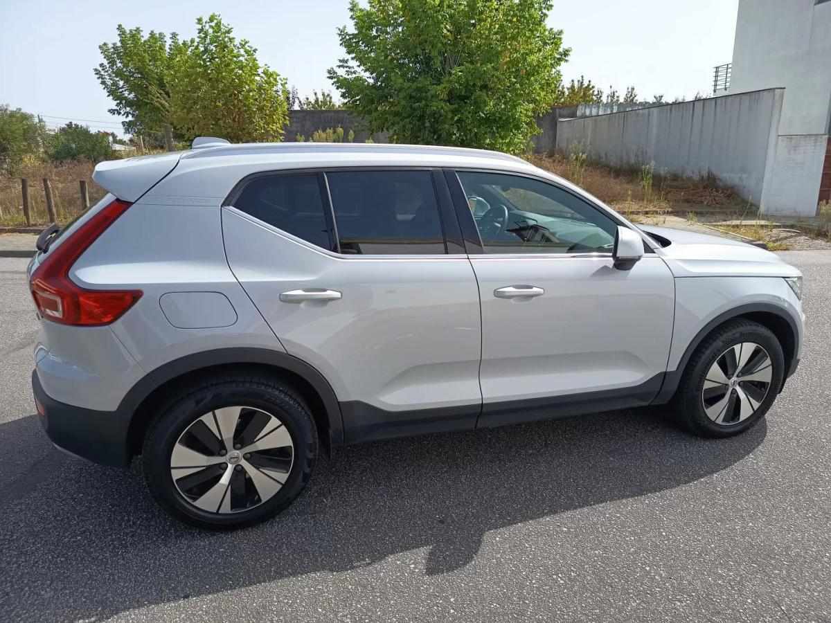 volvo-xc40-2020-hibrido-1477cc
