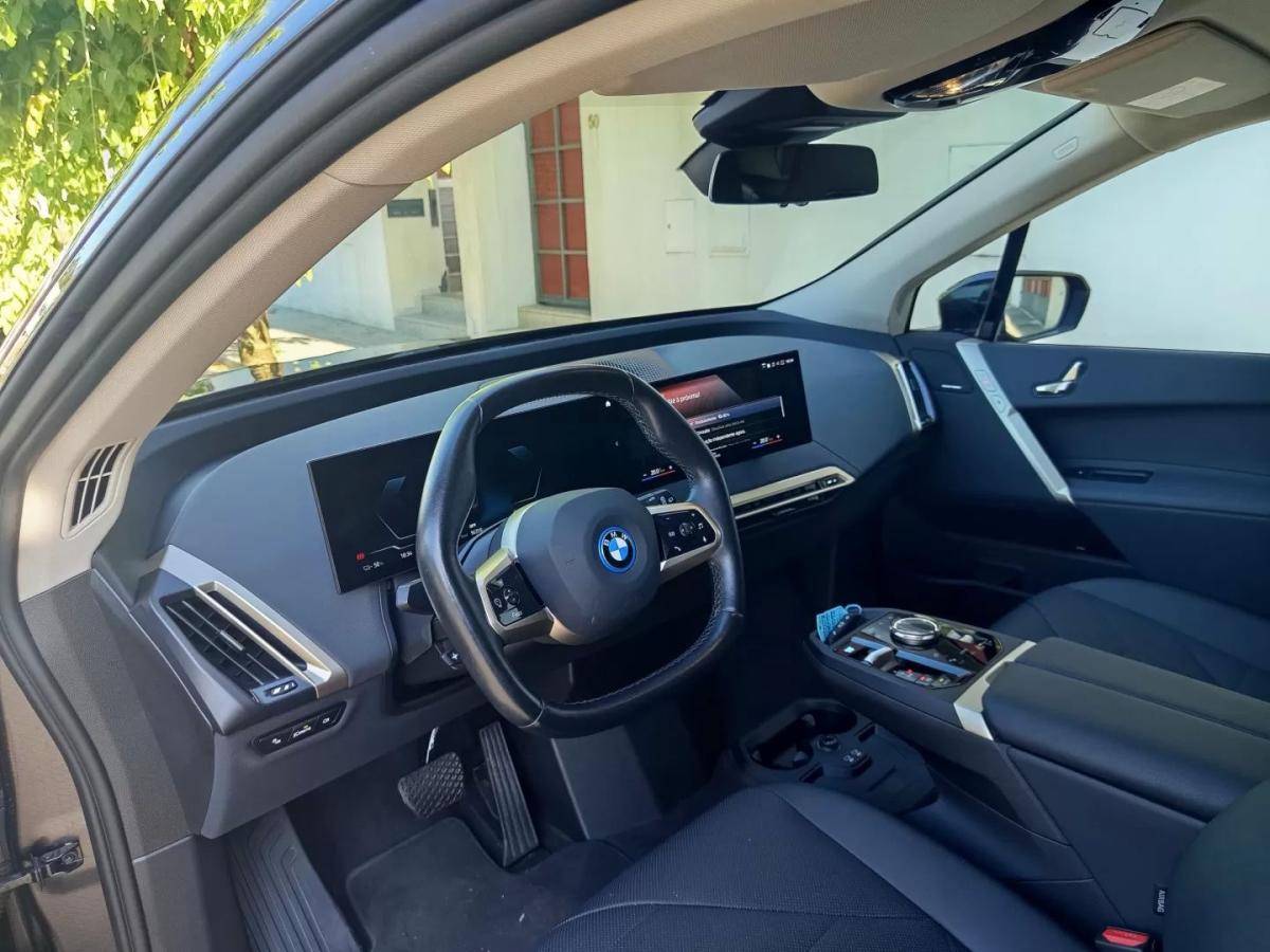 bmw-ix-2022-eletrico-200cc