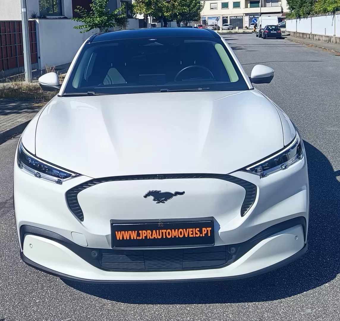 ford-mustang-mach-e-2021-eletrico-0cc