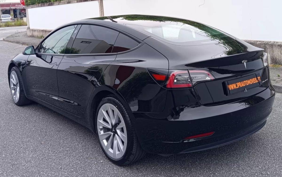 tesla-model-3-2021-eletrico-200cc