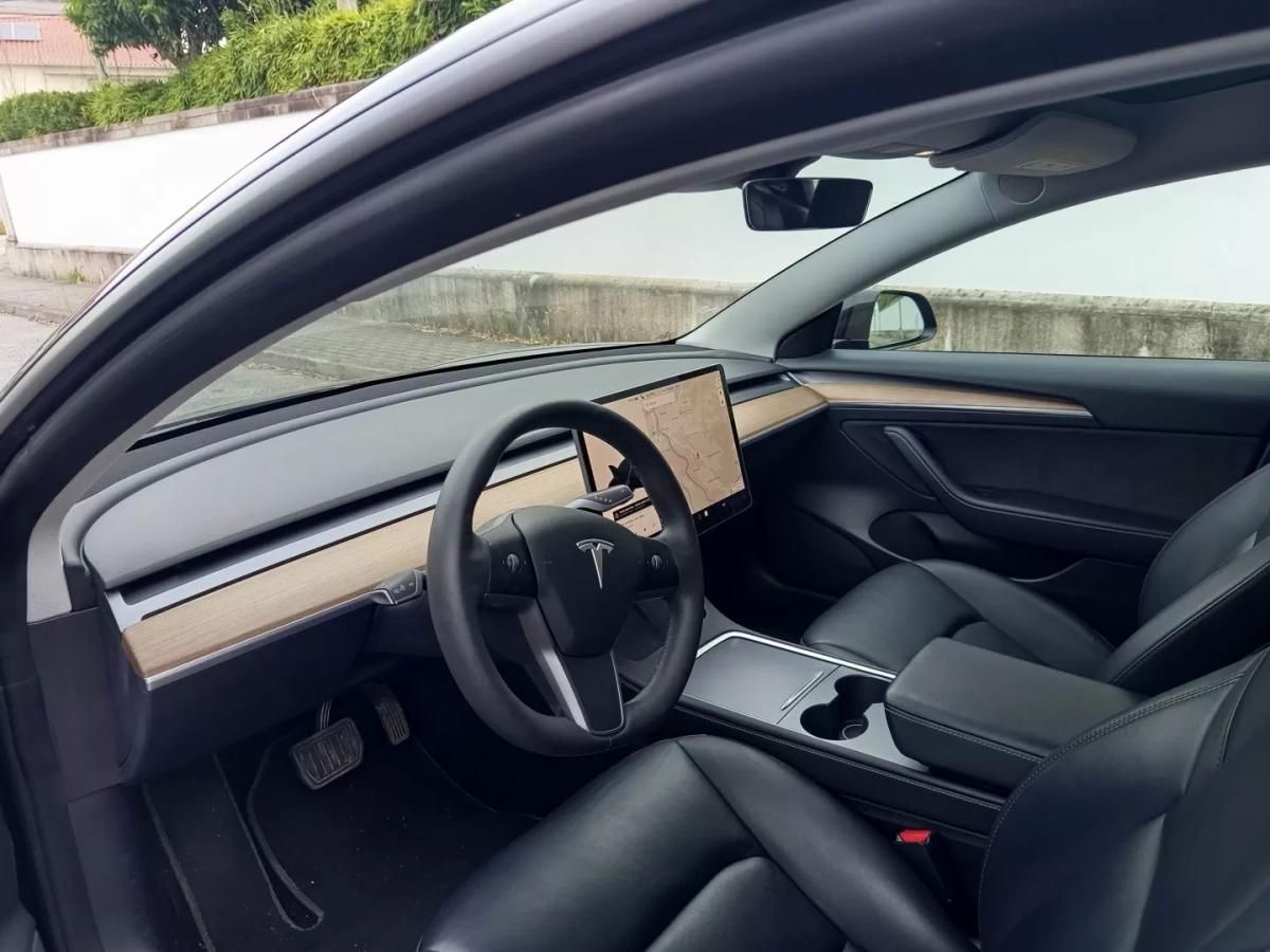 tesla-model-3-2021-eletrico-200cc