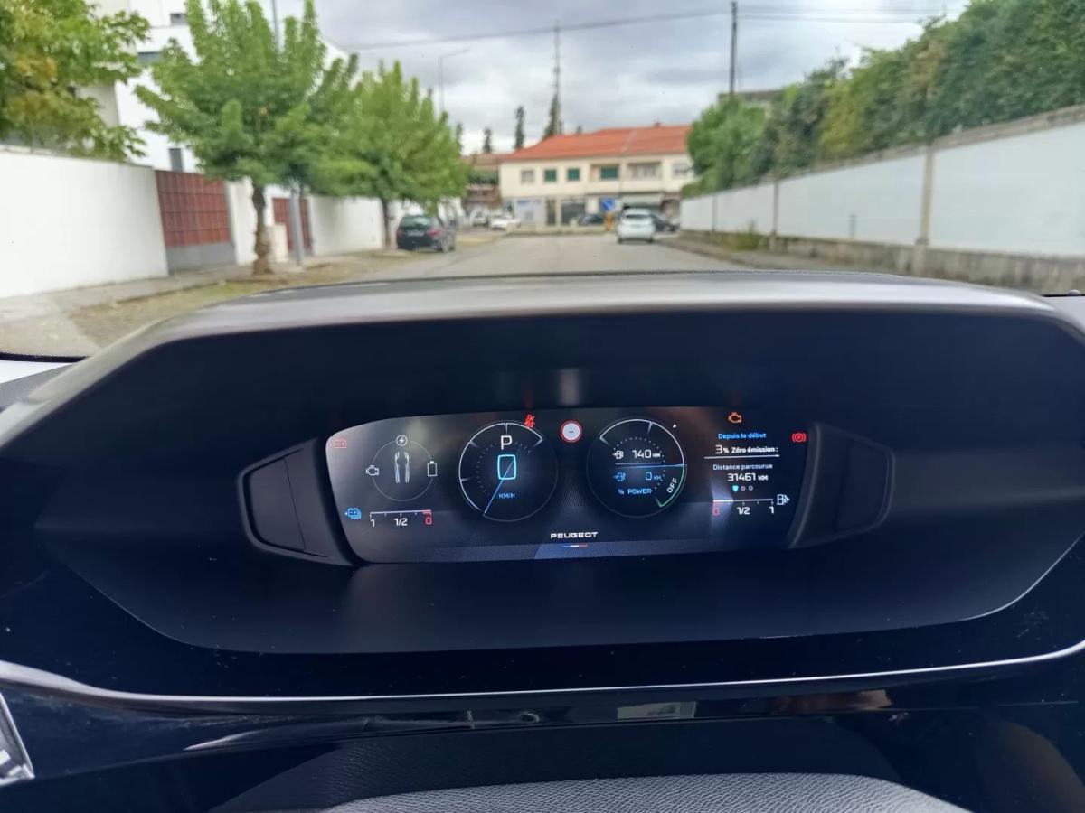 peugeot-308-sw-2023-hibrido-1598cc