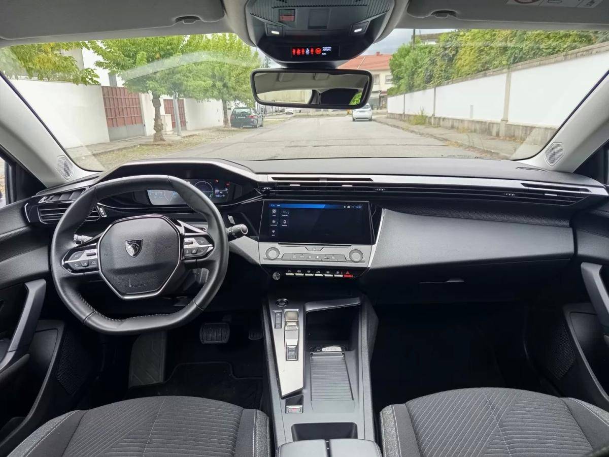 peugeot-308-sw-2023-hibrido-1598cc