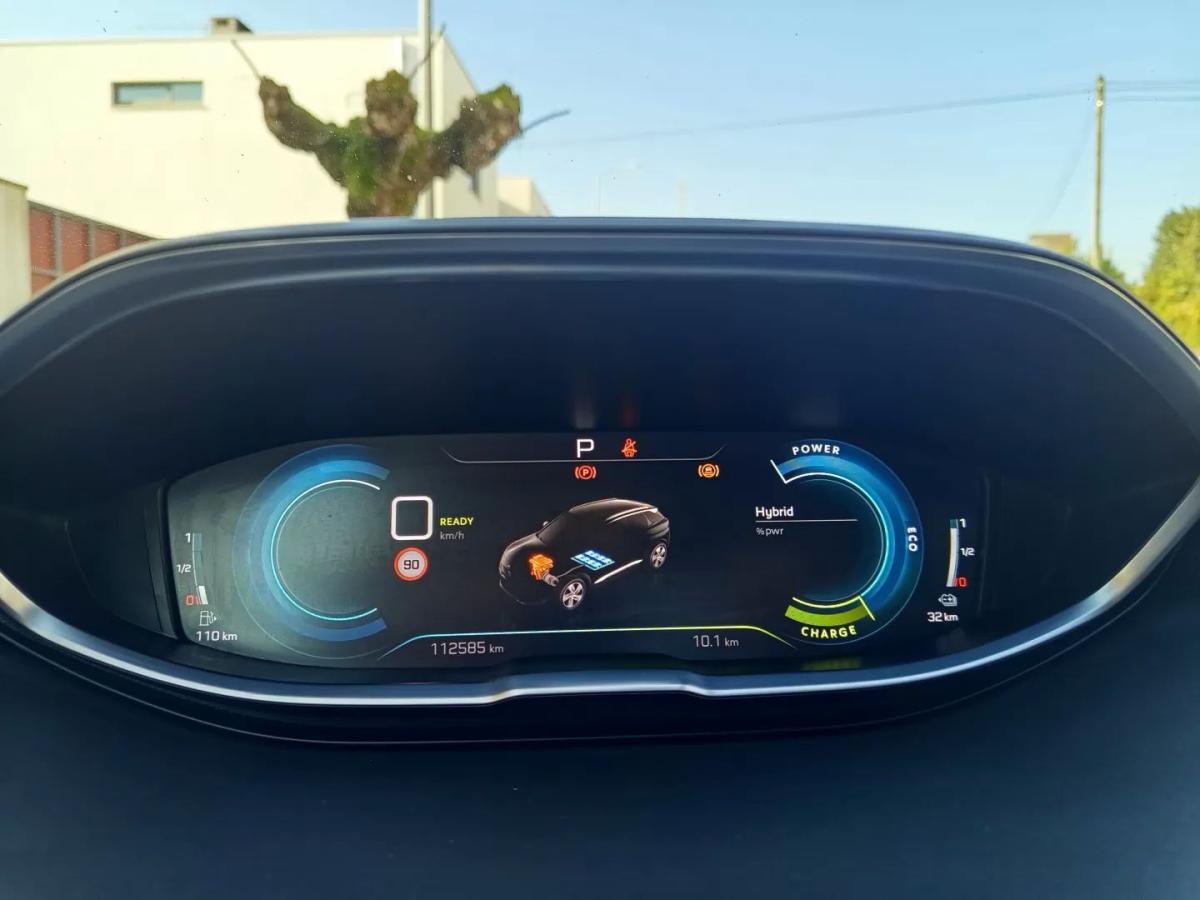 peugeot-3008-2022-hibrido-1598cc