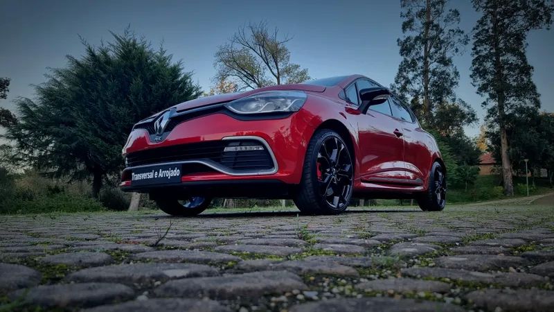 renault-clio-2014-gasolina-1618cc