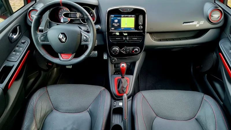 renault-clio-2014-gasolina-1618cc