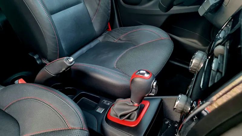 renault-clio-2014-gasolina-1618cc
