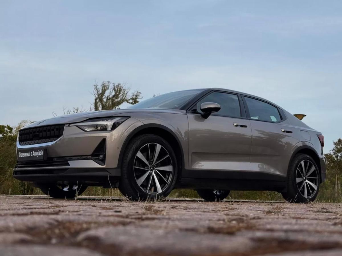polestar-2-2022-eletrico-0cc