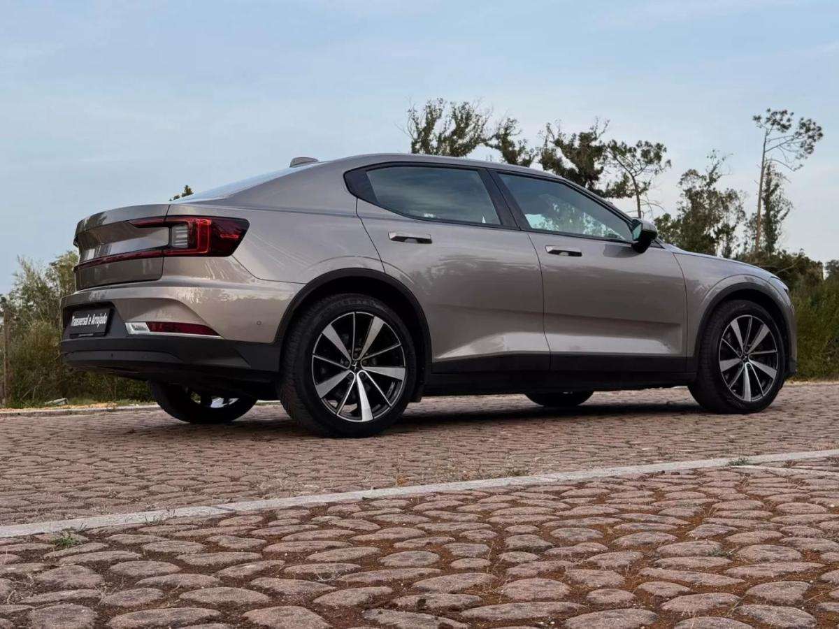polestar-2-2022-eletrico-0cc