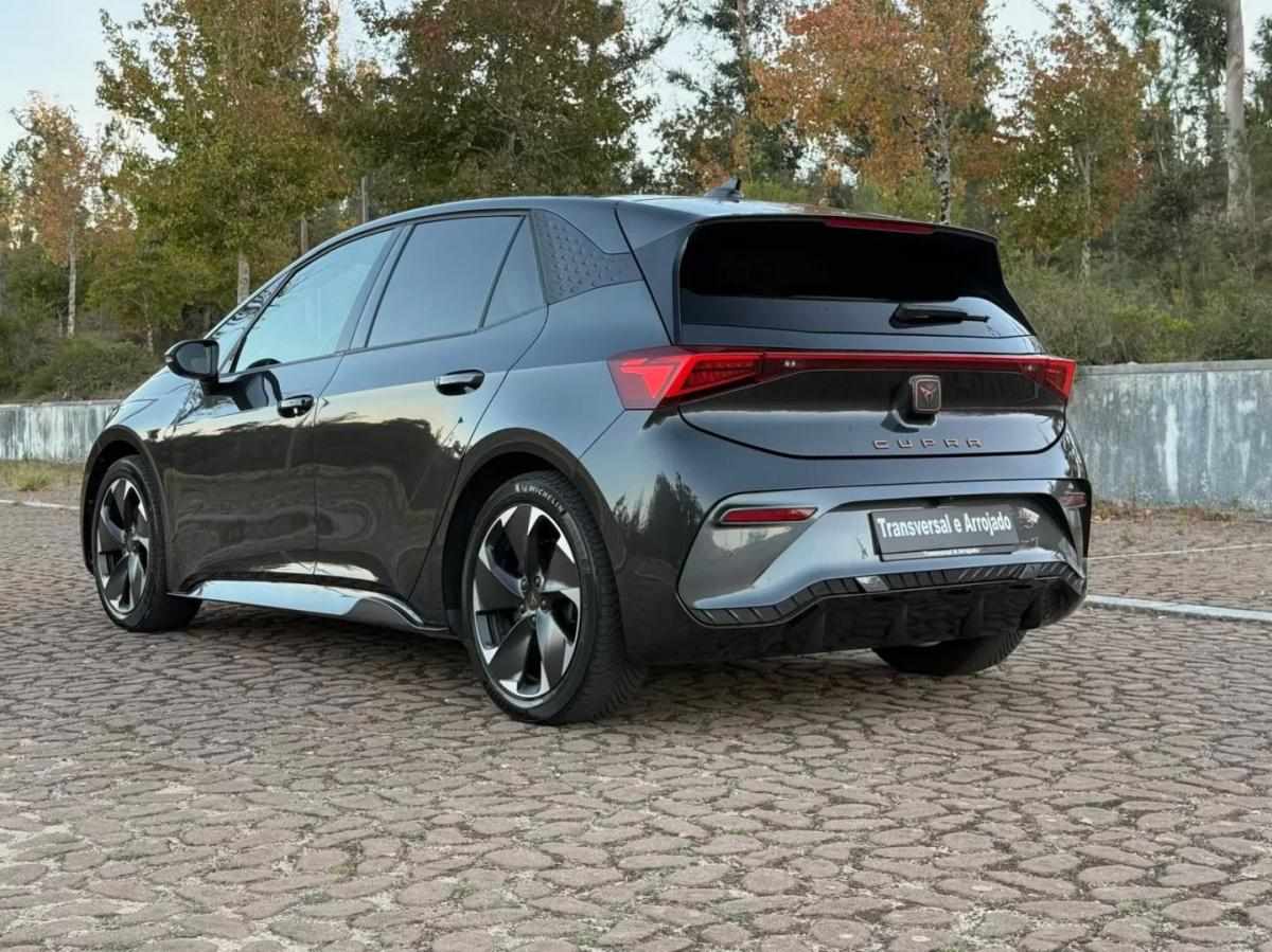 cupra-born-2023-eletrico-0cc