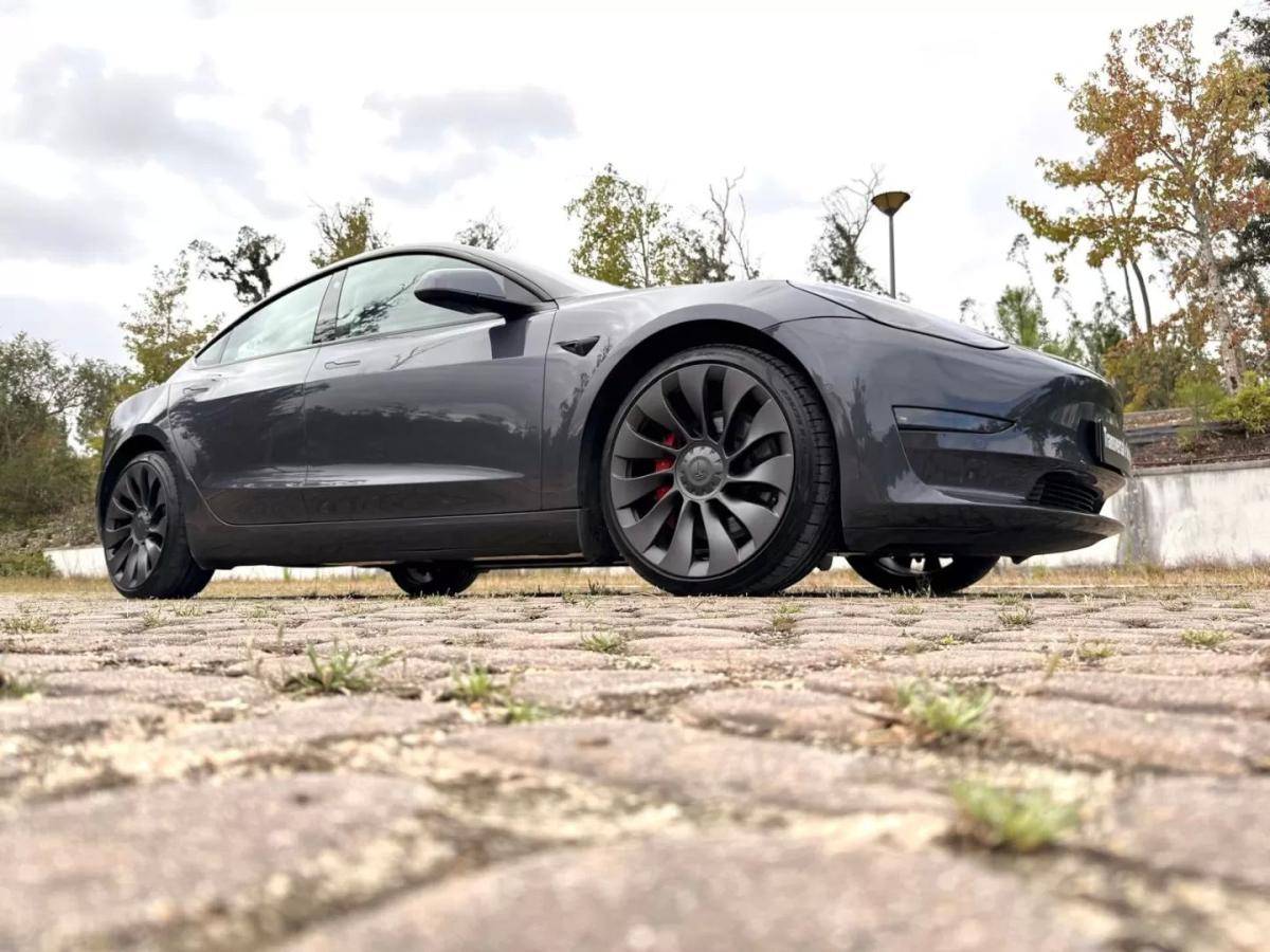 tesla-model-3-2021-eletrico-0cc