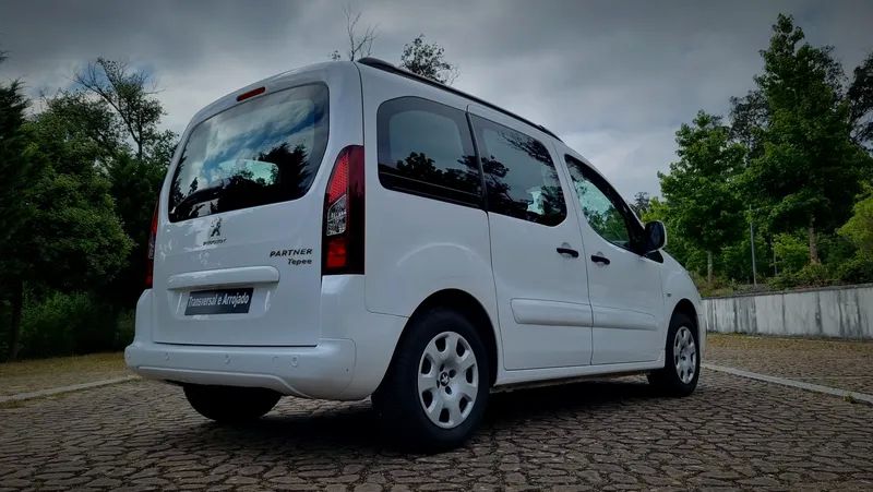peugeot-partner-2018-diesel-1560cc