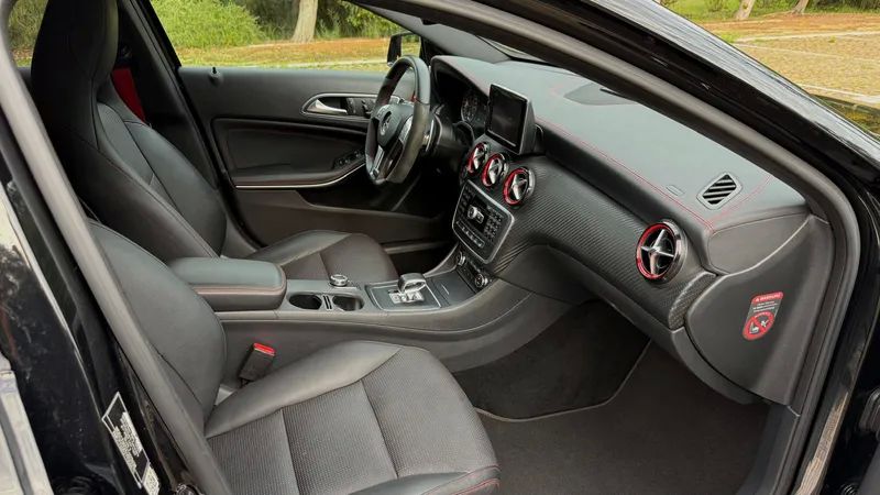 mercedes-benz-classe-a-2015-gasolina-1991cc