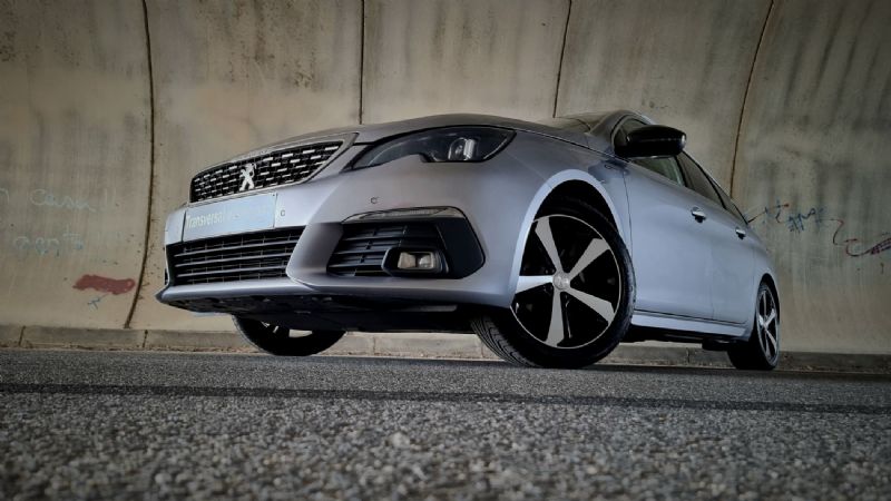 peugeot-308-sw-2018-diesel-1499cc