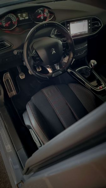 peugeot-308-sw-2018-diesel-1499cc