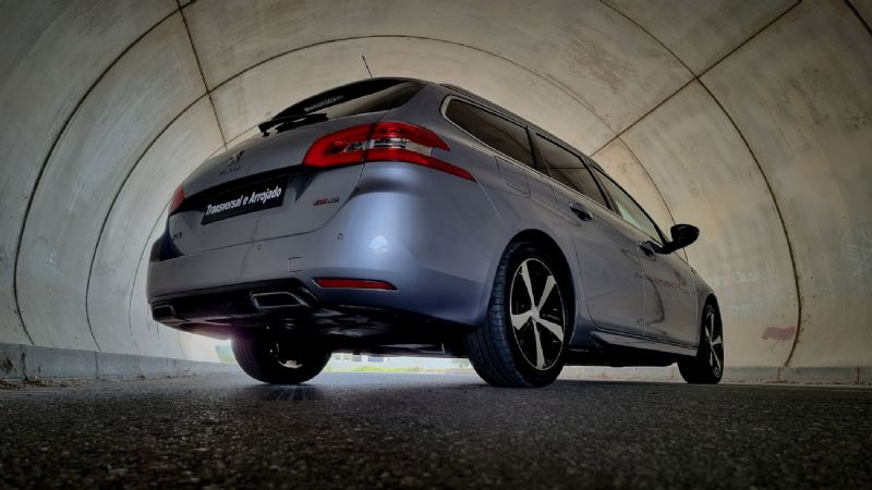 peugeot-308-sw-2018-diesel-1499cc