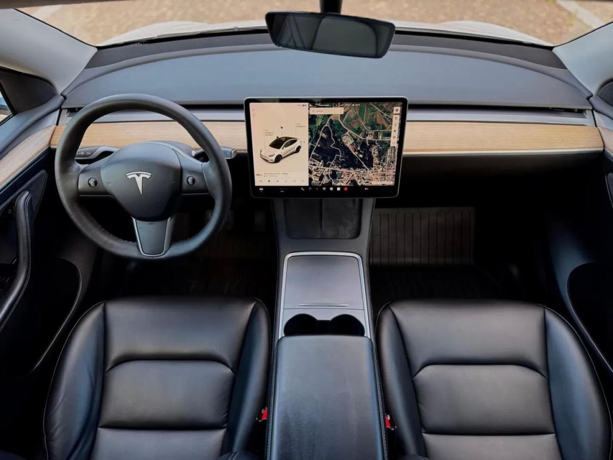 tesla-model-y-2021-eletrico-0cc