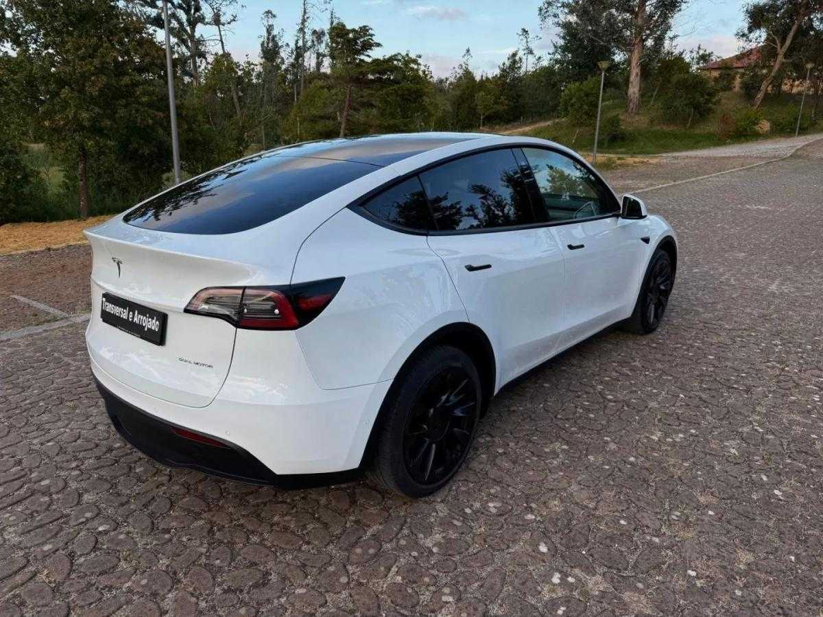 tesla-model-y-2021-eletrico-0cc
