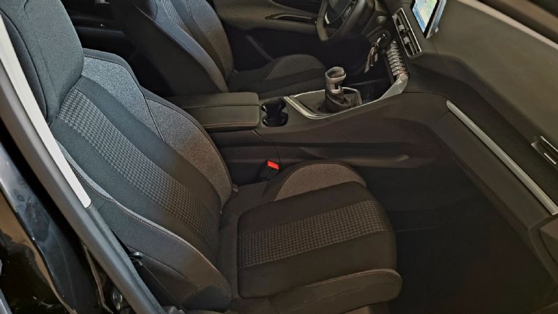 peugeot-3008-2020-diesel-1499cc