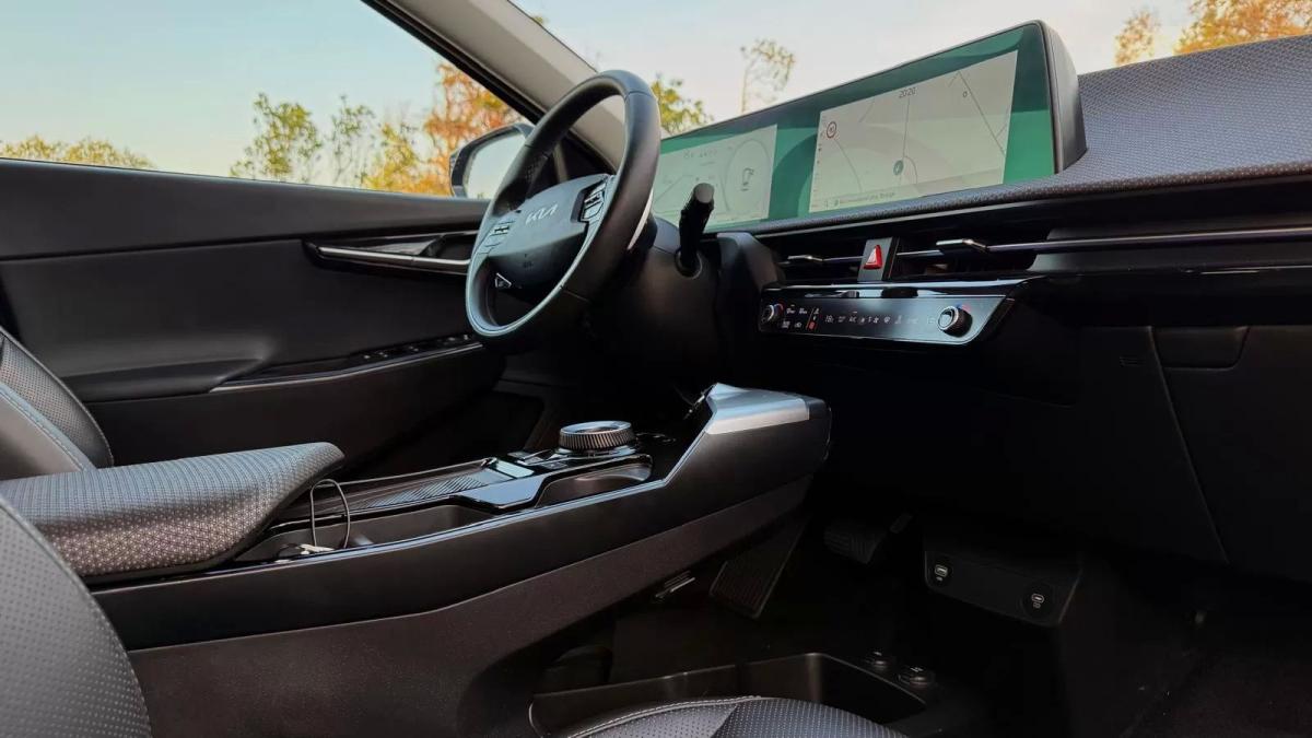 kia-ev6-2022-eletrico-200cc