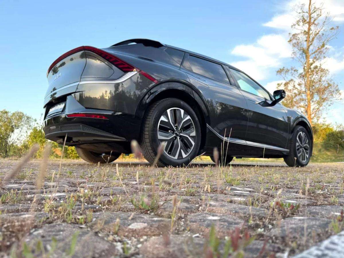 kia-ev6-2022-eletrico-200cc