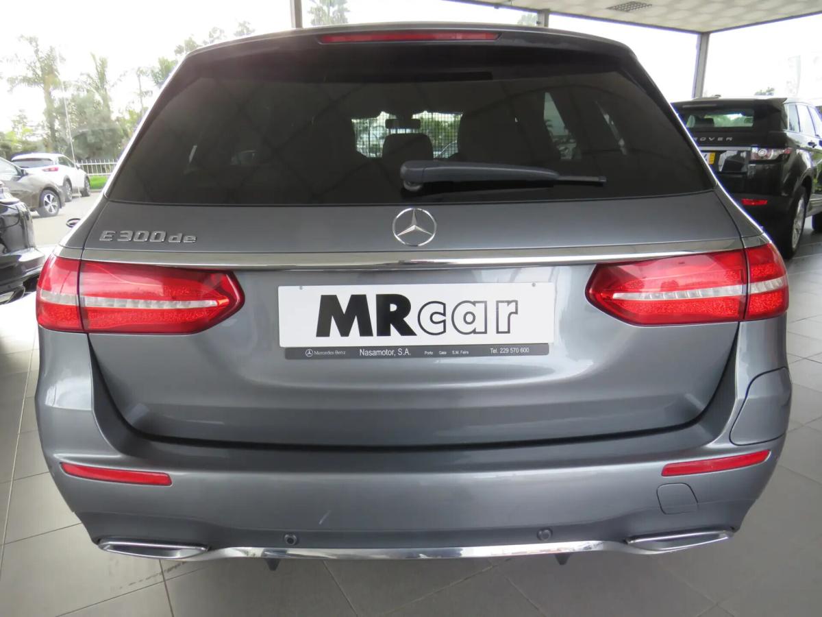 mercedes-benz-classe-e-300-de-4matic-2019-hibrido-a-diesel-1950cc