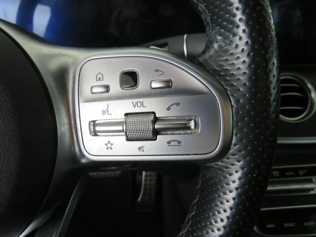 mercedes-benz-classe-e-300-de-4matic-2019-hibrido-a-diesel-1950cc