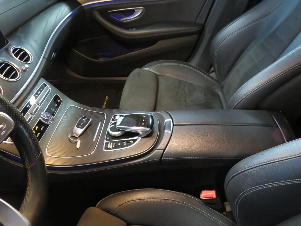 mercedes-benz-classe-e-300-de-4matic-2019-hibrido-a-diesel-1950cc