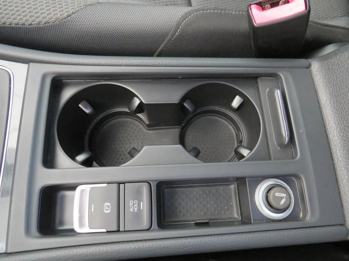 volkswagen-golf-2017-diesel-1598cc