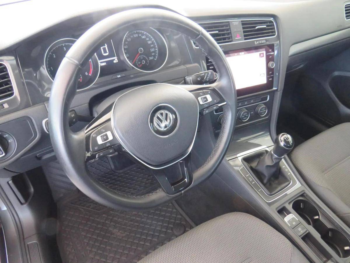 volkswagen-golf-2017-diesel-1598cc