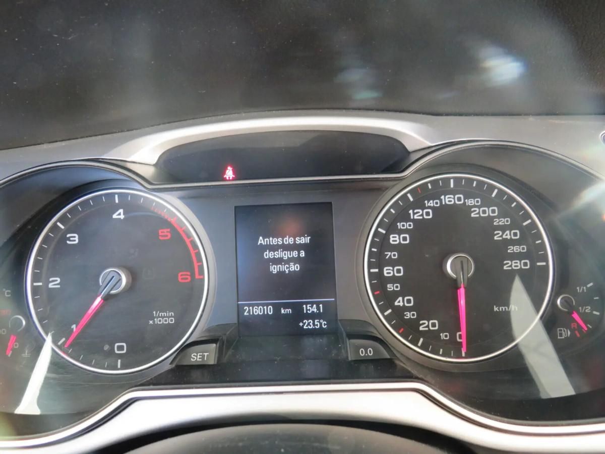 audi-a4-2015-diesel-1968cc
