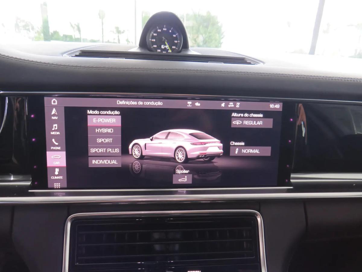 porsche-panamera-2021-hibrido-a-gasolina-2894cc