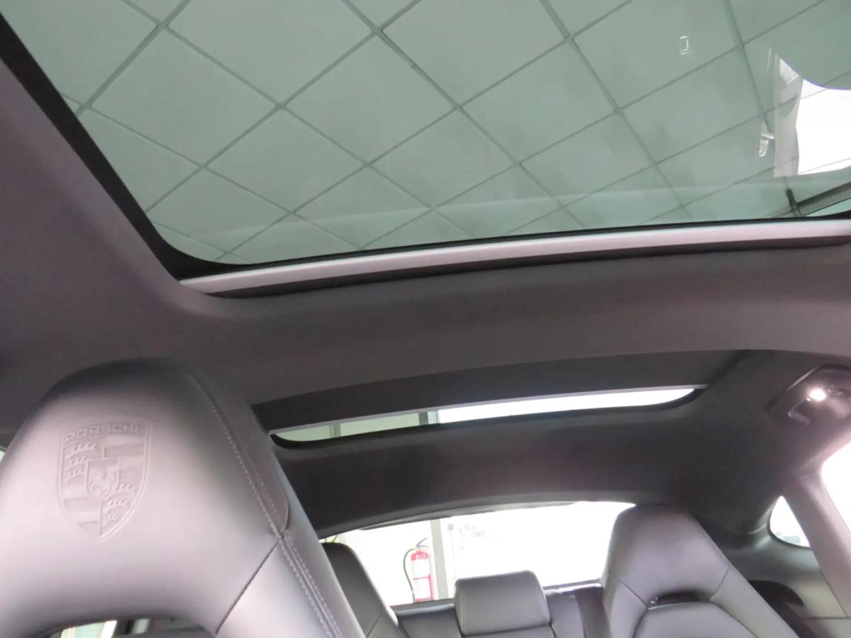 porsche-panamera-2021-hibrido-a-gasolina-2894cc