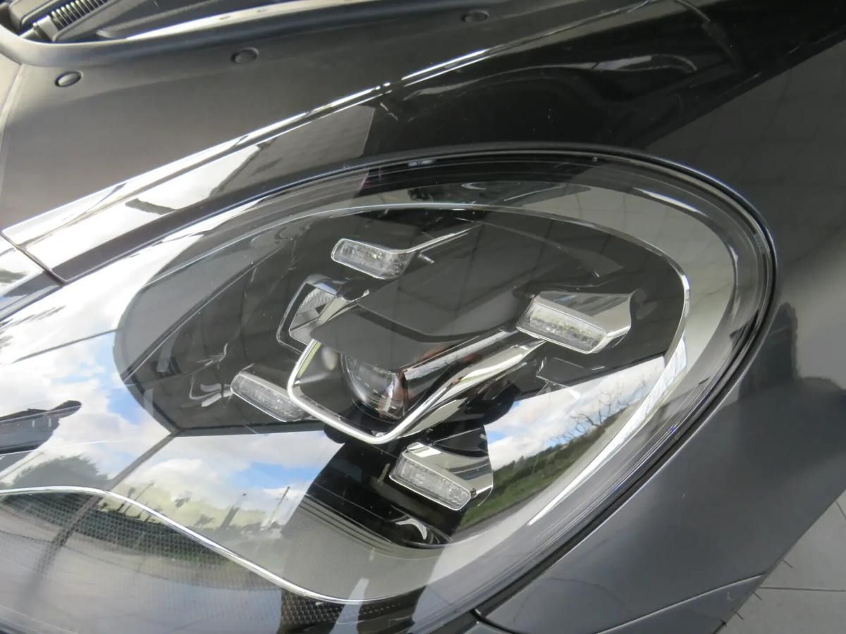porsche-panamera-2021-hibrido-a-gasolina-2894cc