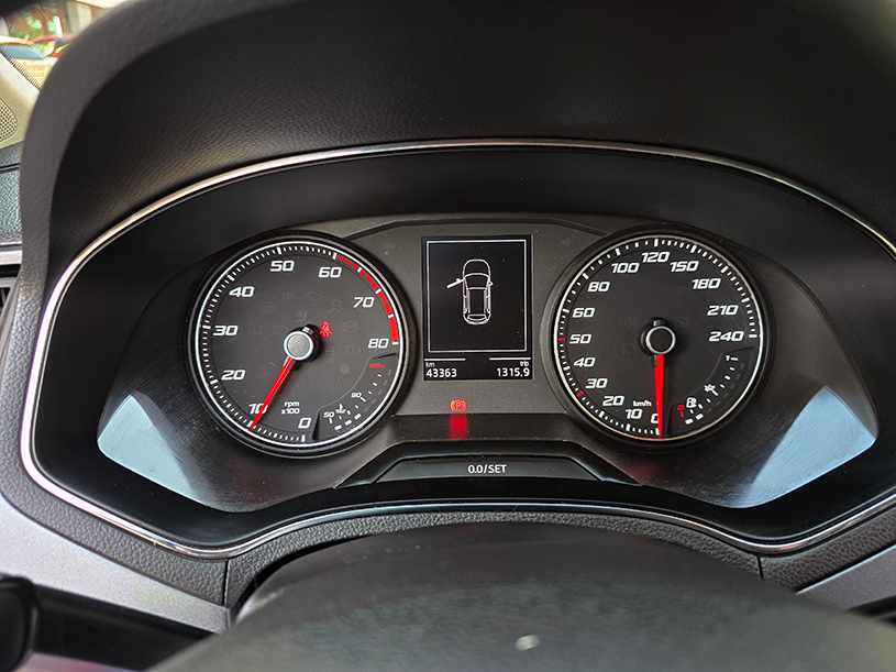 seat-arona-1-0-tsi-2018-gasolina-999cc